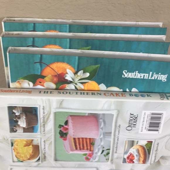 Southern Living The Southern Cake Book - Picture 12 of 16